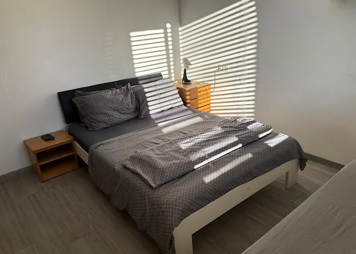 Apartamento Industrial 5 *